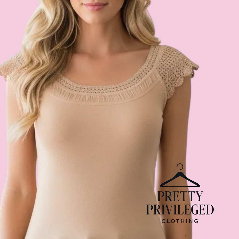 Cable & Gauge Tan Knit Detail Top